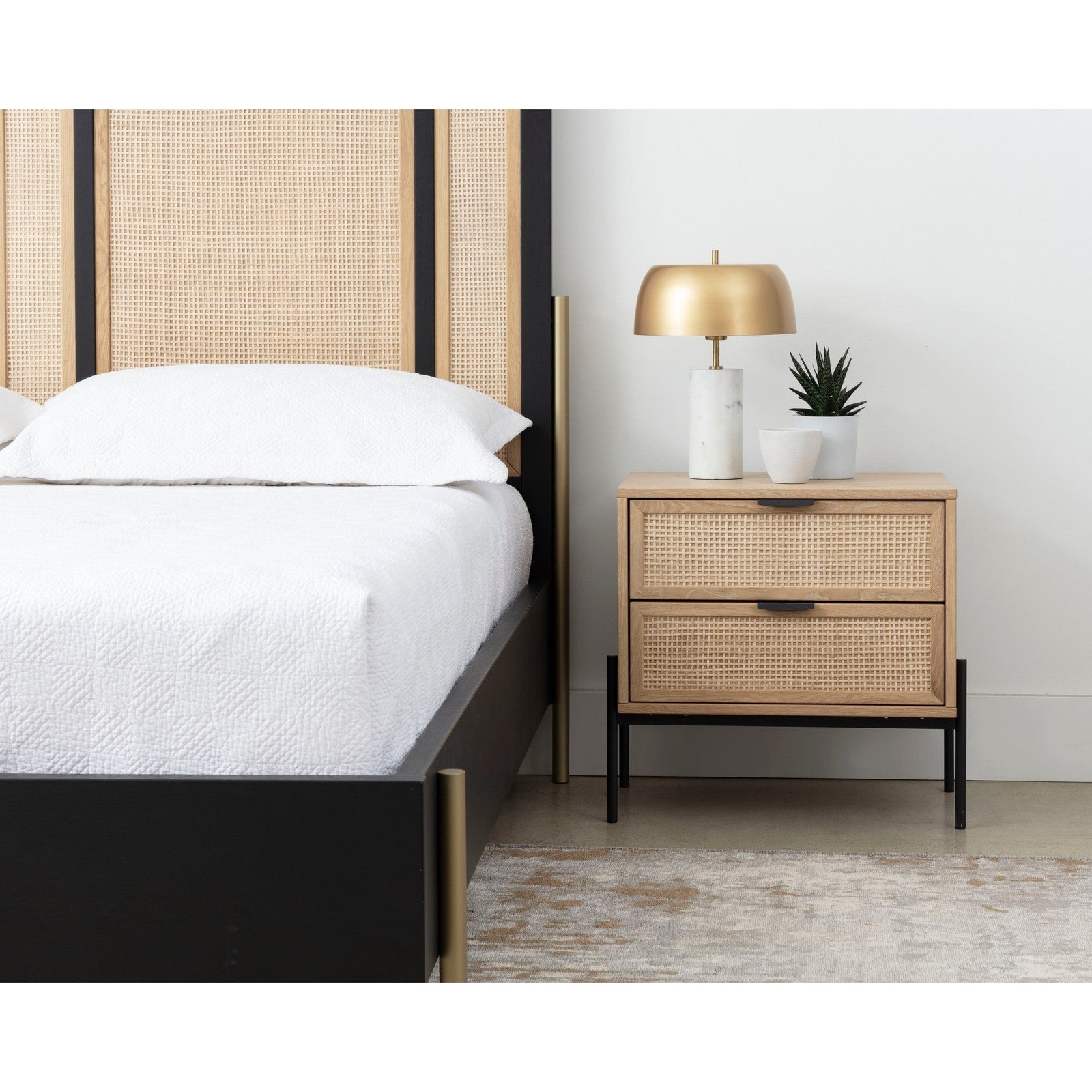 Lit king size Sunpan Avida